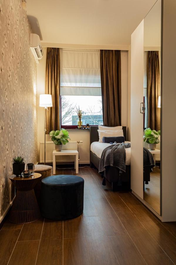 Guesthouse De Wissen Dilsen-Stokkem Esterno foto